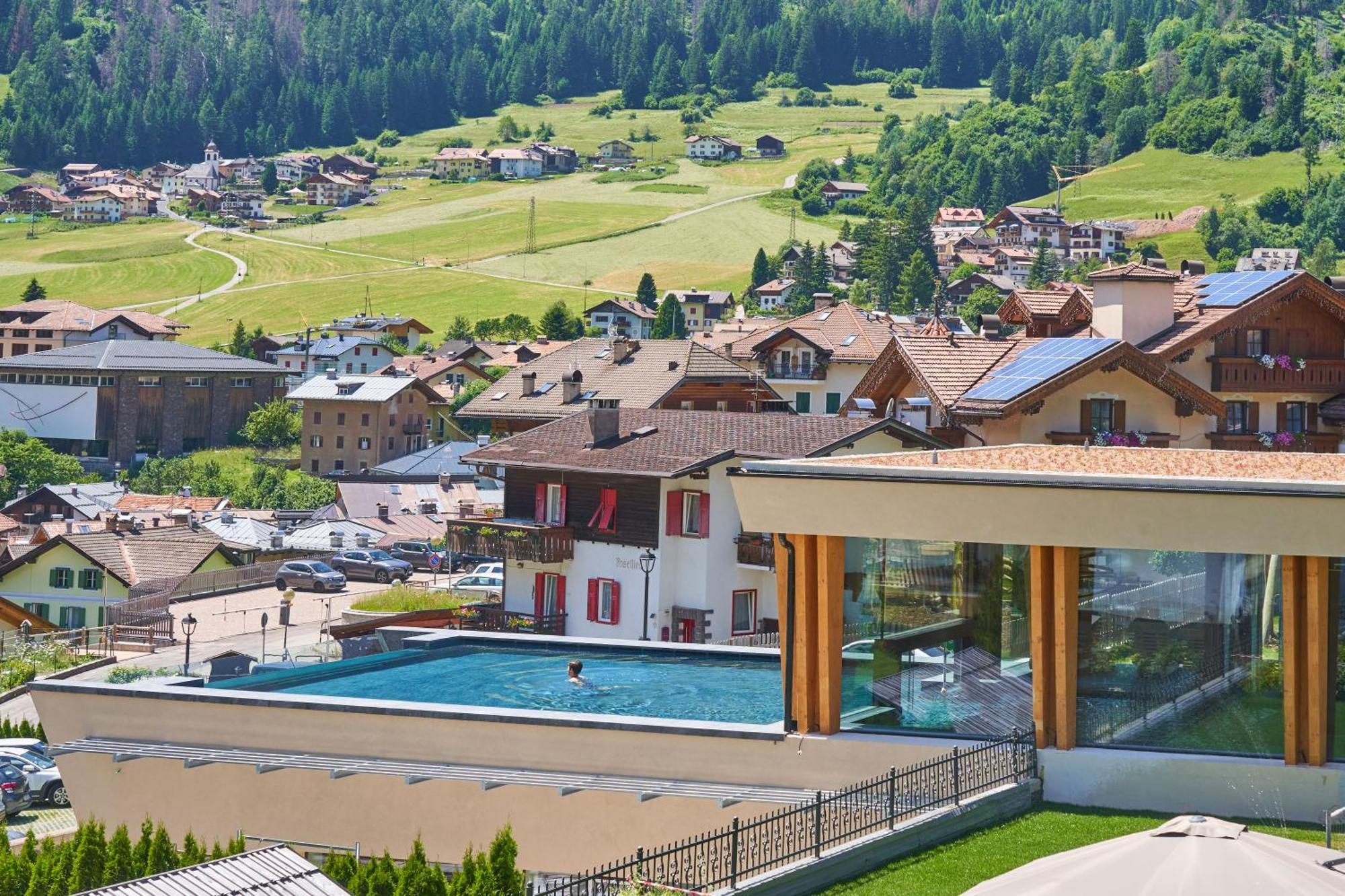 Resort Dolce Casa - Family & Spa Hotel Moena Kültér fotó